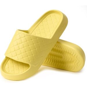 Pool Slides - New- size 7